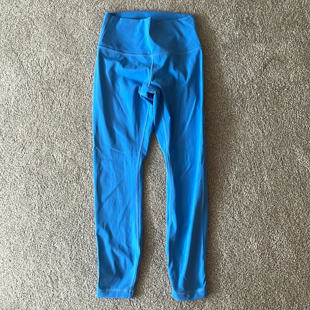 Align size 6 blue Nile lululemon